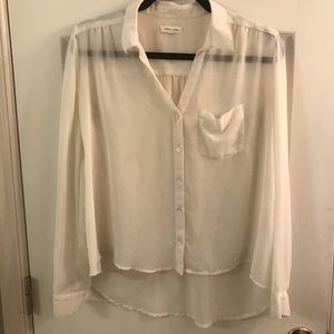 Sheer hi/low blouse